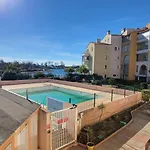 Panoramic 1, Bel Familiale Avec Piscine Et Parking Apartamento